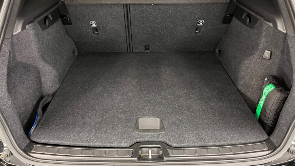 VOLVO XC40 T2 129cv  Momentum 