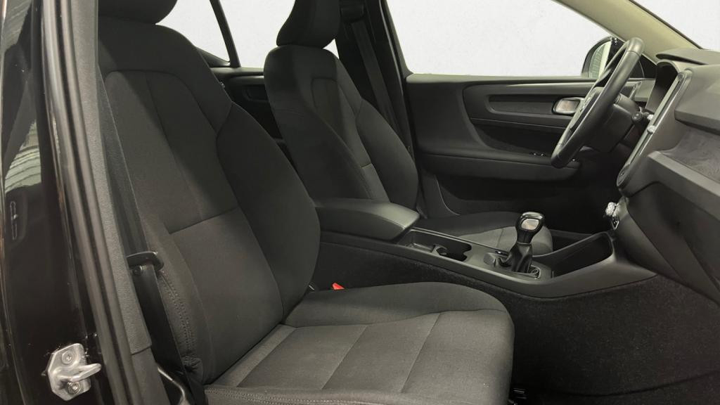 VOLVO XC40 T2 129cv  Momentum 