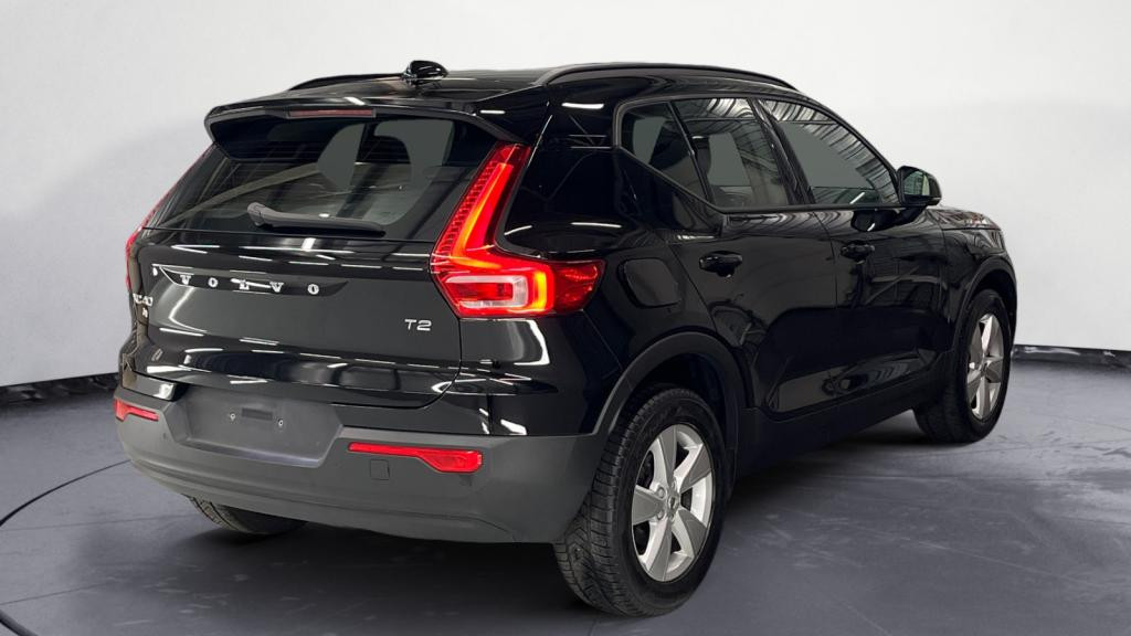 VOLVO XC40 T2 129cv  Momentum 