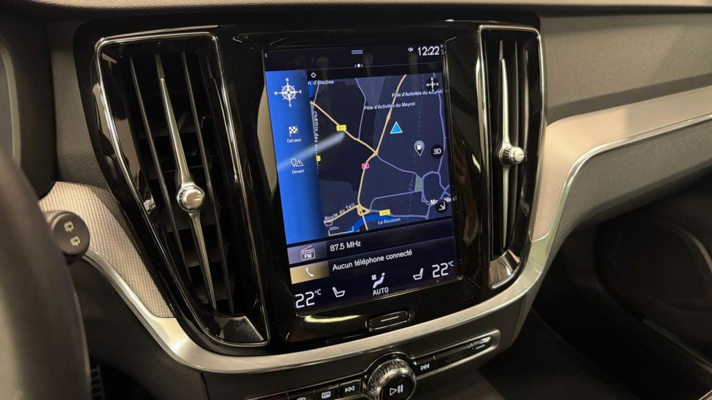 VOLVO V60  T6 AWD Recharge - 253+145 - Geartronic R-Design 